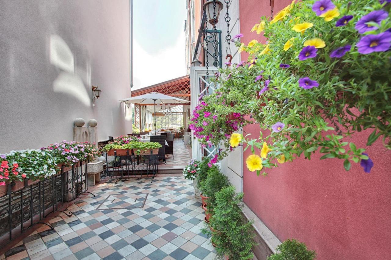 Hotel Odeon Plovdiv Ngoại thất bức ảnh